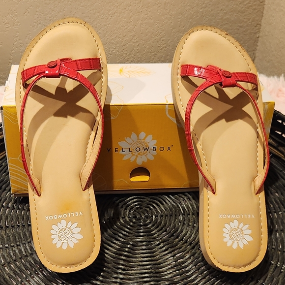 CRISS CROSS STRAP SANDALS COLOR RED - Picture 4 of 7